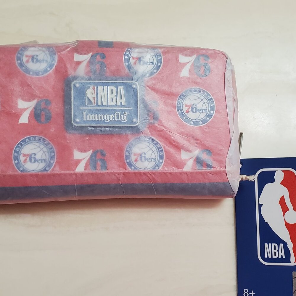Loungefly NBA Philadelphia 76ers Logo Wallet- New with tags